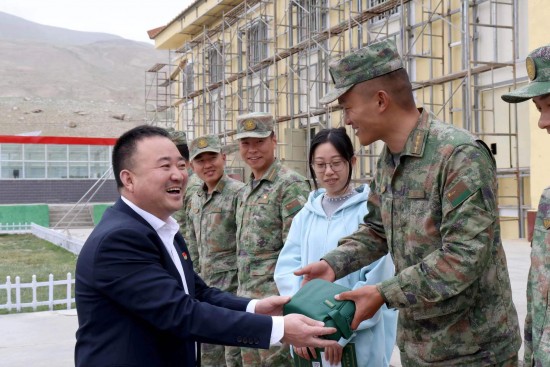 云图片