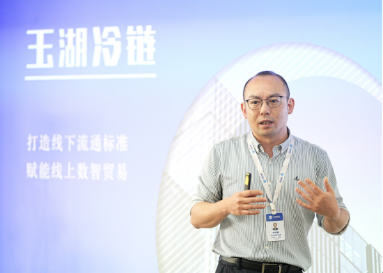 云图片